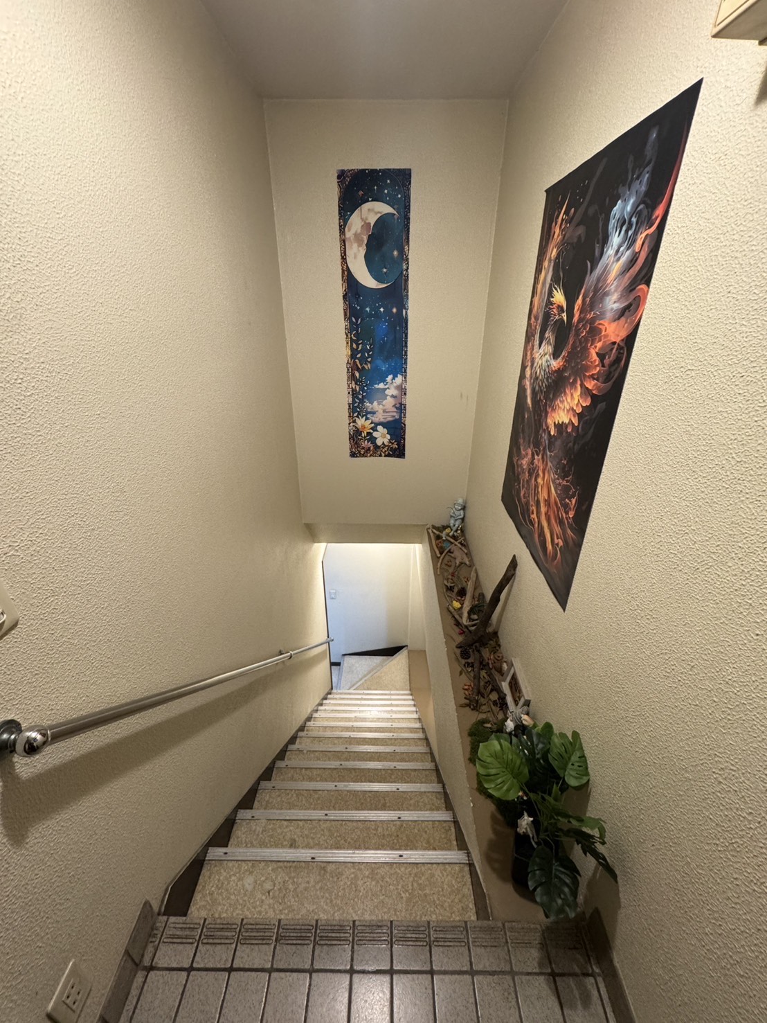 Eclat Link 店舗階段